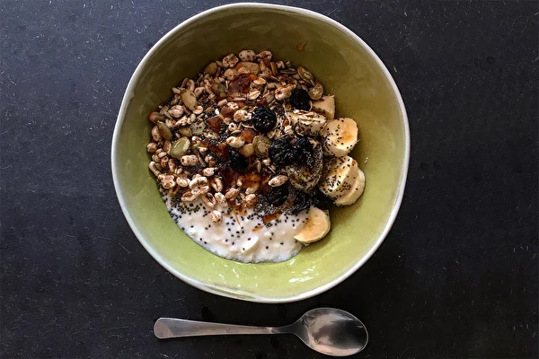 Recepti naših strank: Domači veganski jogurt