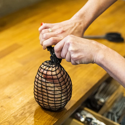 Črna mreža za mesnine dimenzij 18 cm x 5 m, s toplotno odpornostjo do 220°C - 4