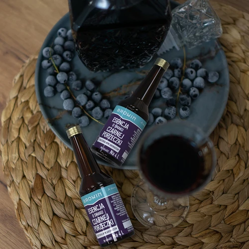 Esenca z okusom črnega ribeza z naravno aromo za 4 L - 40 ml - 10