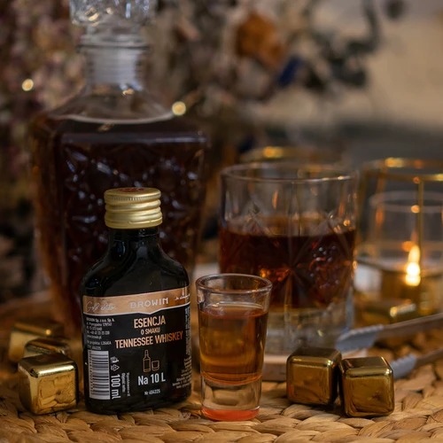 Esenca z okusom Tennessee Whiskey za 10 L - 100 ml - 8