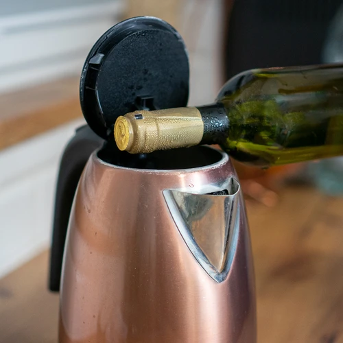 Kapsule s perforacijo zlate, premer 31 mm, 100 kos - 3