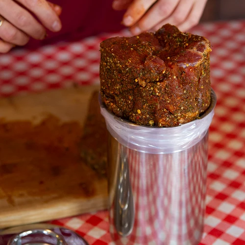 Klasična mešanica zelišč in začimb za pripravo šunke v posodi za šunko - 9