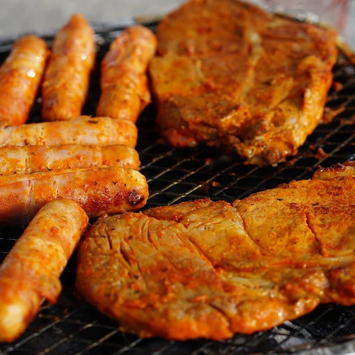 Klasična mešanica zelišč in začimb za pripravo šunke v posodi za šunko - 7