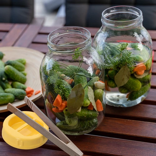 Kozarec twist-off 3 l, s kleščami in plastičnim pokrovom fi 100, z ročajem - 6