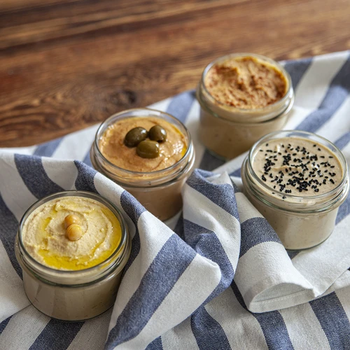 Kozarec z ravnimi stenami 235 ml (fi82) s črnim pokrovčkom 6 kos. - 7