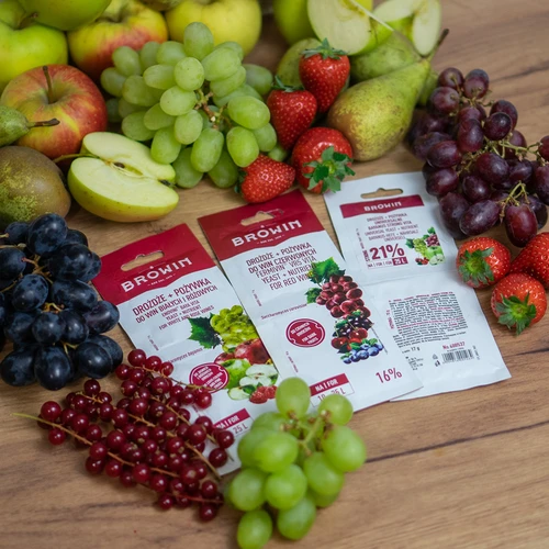 Kvasovke Bayanus + hranilo - bela in rosé vina - 7