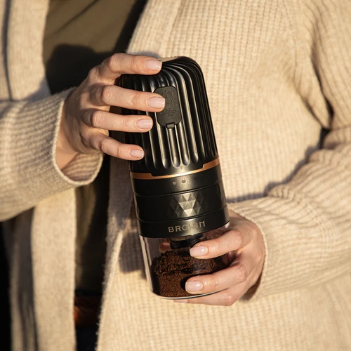 Mlinček za kavo - električni, z mlinskimi kamni - 17