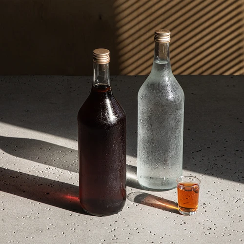 Namizna steklenica 1 L z navojnim zamaškom fi28 - 4 kosi. - 7