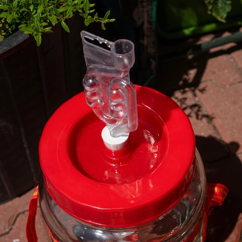 Plastična fermentacijska cevka, 6-komorna - 4