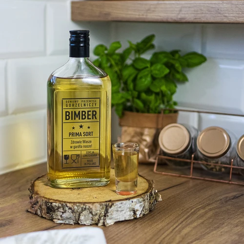 Ploska steklenica 0,5 L z navojnim pokrovčkom in potiskom Bimber PRL - 6