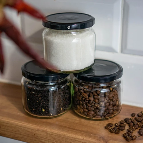 Pokrovček fi 82/6, črn - 10 kos. - 8