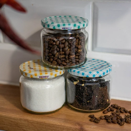 Pokrovček fi 82/6, karirast - 10 kos. - 11