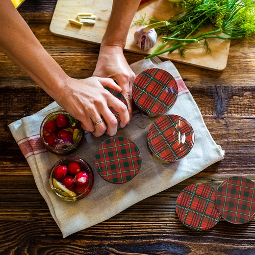 Pokrovček fi82/6, škotski karo mix, 10 kos. - 7