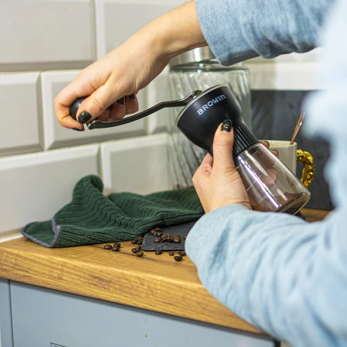 Ročni mlinček za kavo z nastavljivo stopnjo mletja - 11