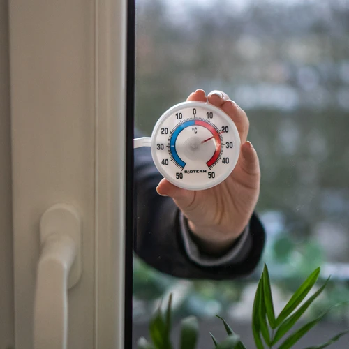 Univerzalni, samolepilni termometer (-50 °C do +50 °C) Ø 7,2 cm - 3