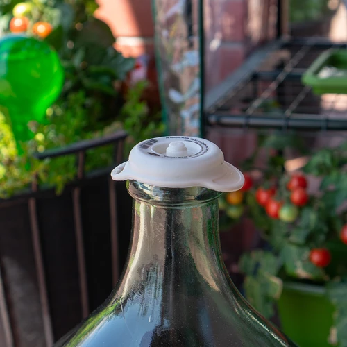 Zamašek / kapa za damižone z ozkim vratom fi57mm - 3