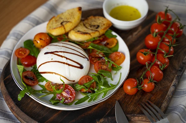 Domači sir tipa mozzarella