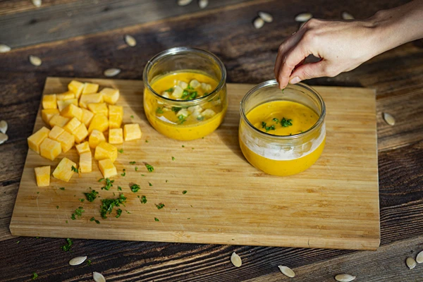 Kremna juha iz buče