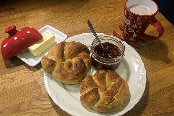 Krompirjeve žemljice