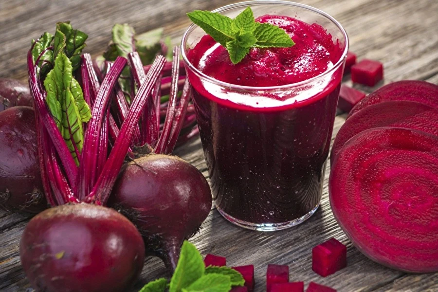 Browin Przepiśnik - Bikova kri - liker iz rdeče pese