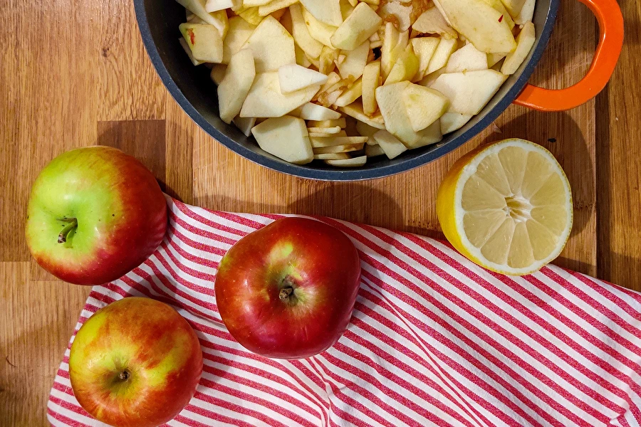 Browin Przepiśnik - Jabolčno maslo - namaži sadno!
