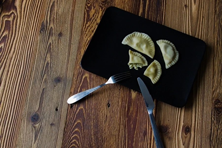 Browin Przepiśnik - Ruski pirogi